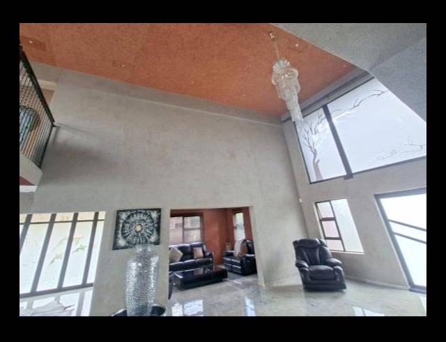 5 BEDROOM HOUSE FOR SALE IN SELCOURT